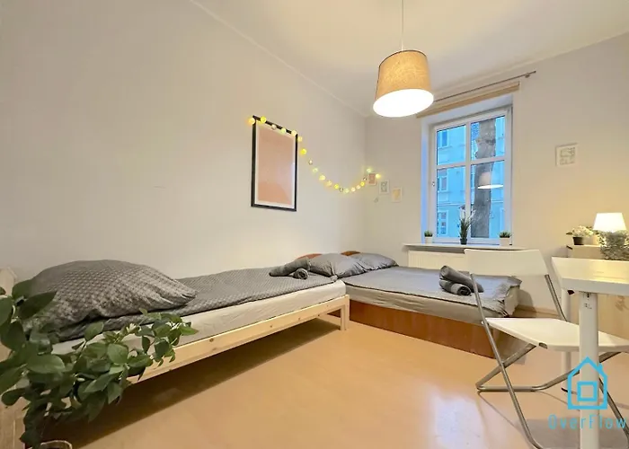 Pink Lady Room - 15 Minutes To Gdansk Old Town & Sea